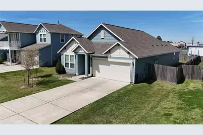 13346 Pecan Trails Drive, Santa Fe, TX 77510 - Photo 1