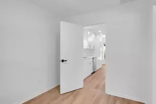 12734 Westella Dr, Houston, TX 77077 - Photo 14