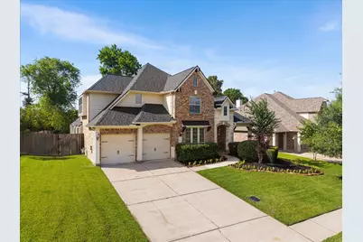 323 Arbor Ridge Lane, Conroe, TX 77384 - Photo 2