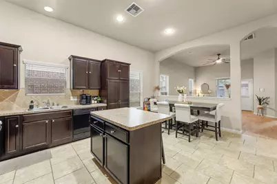 2135 Harmon Crest Court, Spring, TX 77373 - Photo 12
