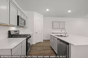 563 Belle Spgs Ln, Conroe, TX 77301 - Photo 6