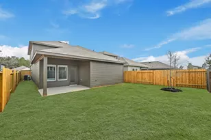 563 Belle Spgs Ln, Conroe, TX 77301 - Photo 16