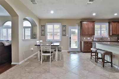 6931 Lotus Creek Court, Spring, TX 77379 - Photo 10