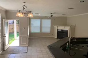 919 Fisher St, Houston, TX 77018 - Photo 4