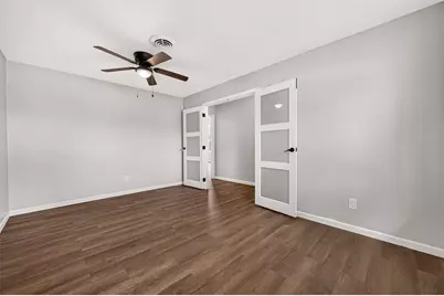 7415 Troulon Drive, Houston, TX 77074 - Photo 10