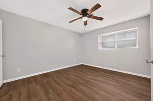 7415 Troulon Dr, Houston, TX 77074 - Photo 30
