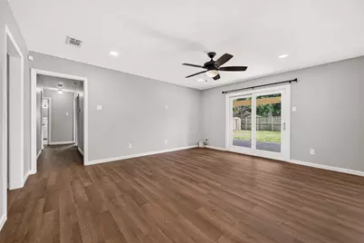 7415 Troulon Drive, Houston, TX 77074 - Photo 16