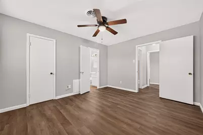 7415 Troulon Drive, Houston, TX 77074 - Photo 28