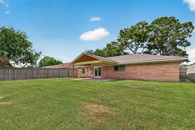 7415 Troulon Drive, Houston, TX 77074 - Photo 46