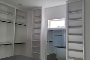 9729 Neuens Rd, Houston, TX 77080 - Photo 28