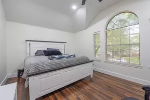 13431 Yaupon Holly Ln, Houston, TX 77044 - Photo 18