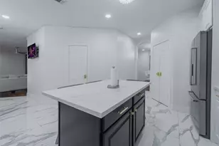 13431 Yaupon Holly Ln, Houston, TX 77044 - Photo 14