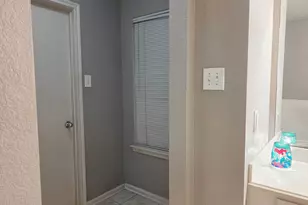 7335 Liberty Ridge Ln, Houston, TX 77049 - Photo 20