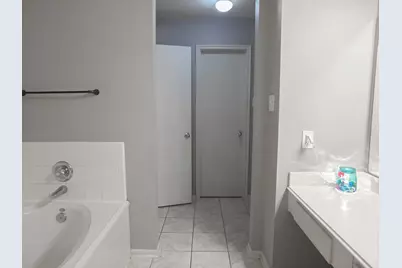 7335 Liberty Ridge Lane, Houston, TX 77049 - Photo 14