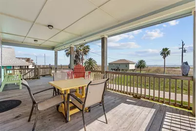 135 Ocean Shore Drive, Crystal Beach, TX 77650 - Photo 32