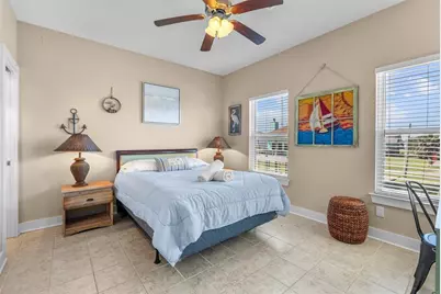 135 Ocean Shore Drive, Crystal Beach, TX 77650 - Photo 28