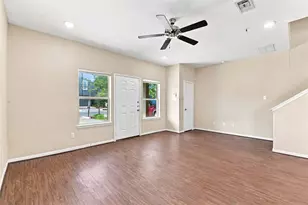 4310 Larkspur St, Houston, TX 77051 - Photo 6