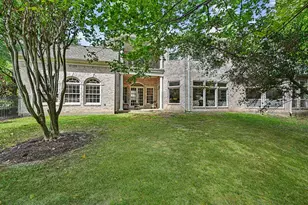 10 Sandalwood Dr, Houston, TX 77024 - Photo 42
