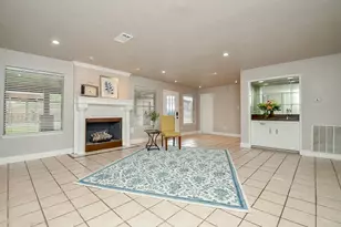 2407 Sugar Mill Dr, Sugar Land, TX 77479 - Photo 10