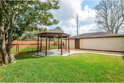 2407 Sugar Mill Drive, Sugar Land, TX 77479 - Photo 26