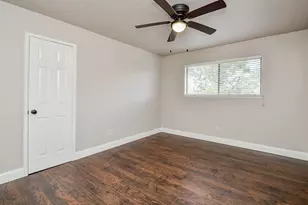 2407 Sugar Mill Dr, Sugar Land, TX 77479 - Photo 22