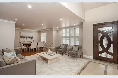 2407 Sugar Mill Drive, Sugar Land, TX 77479 - Photo 6