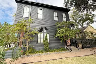 3128 Avenue L, Galveston, TX 77550 - Photo 42