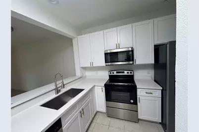 2815 Kings Crossing Drive #104, Houston, TX 77345 - Photo 4