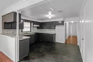 2701 Almendares Ave, Pasadena, TX 77506 - Photo 10