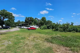 19624 E Hwy 6, Alvin, TX 77511 - Photo 4