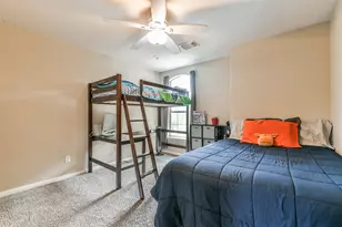 9322 Colt Canyon Ln, Houston, TX 77089 - Photo 14