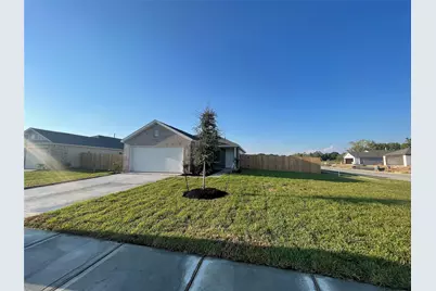 2608 Patriot Run, Bay City, TX 77414 - Photo 2