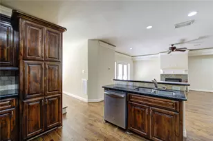 5813 Washington Ave, Houston, TX 77007 - Photo 16