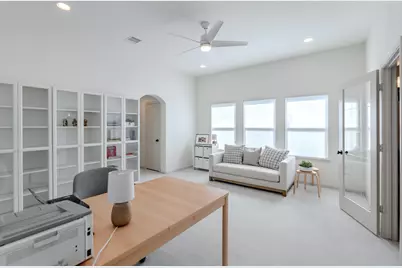 18 Devon Dale Drive, The Woodlands, TX 77375 - Photo 32