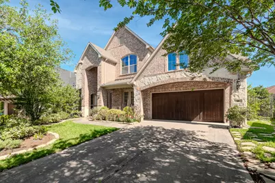 18 Devon Dale Drive, The Woodlands, TX 77375 - Photo 4