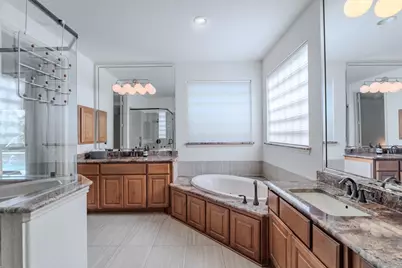 18 Devon Dale Drive, The Woodlands, TX 77375 - Photo 26