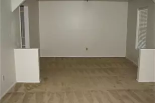 414 Windhollow Cir, League City, TX 77573 - Photo 10