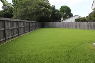 414 Windhollow Cir, League City, TX 77573 - Photo 24