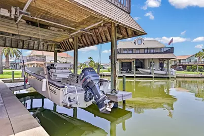 214 Easterly Drive, Tiki Island, TX 77554 - Photo 40
