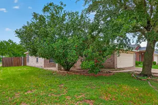 17230 Hollow Sands Ct, Houston, TX 77084 - Photo 2