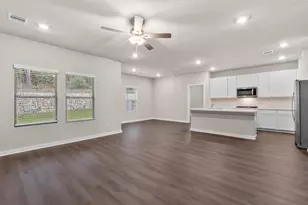 12215 Ridge Top Dr, Conroe, TX 77304 - Photo 10
