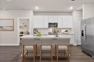 12215 Ridge Top Dr, Conroe, TX 77304 - Photo 2