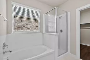 12215 Ridge Top Dr, Conroe, TX 77304 - Photo 16