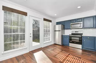 2002 Gentryside Dr, Houston, TX 77077 - Photo 6