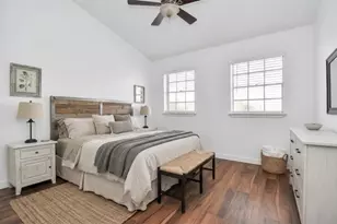 2002 Gentryside Dr, Houston, TX 77077 - Photo 22