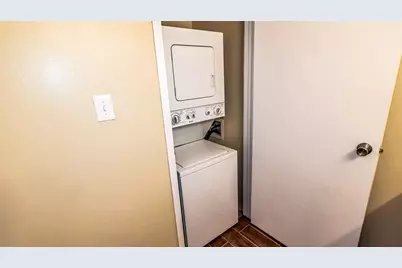 3035 Walnut Bend Lane #35, Houston, TX 77042 - Photo 16