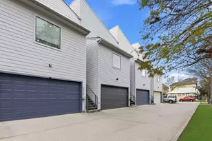 2006 Tuam St, Houston, TX 77004 - Photo 2