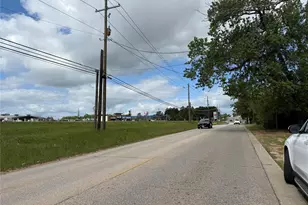 300 Longstreet Rd, Willis, TX 77378 - Photo 30