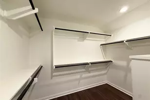 300 Longstreet Rd, Willis, TX 77378 - Photo 14