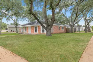 502 Pickford Dr, Katy, TX 77450 - Photo 2